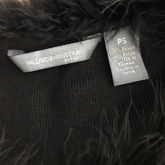 Hillard & Hanson Black Size Small Petite Women’s Feather Trim Sweater Top - Picture 4 of 4